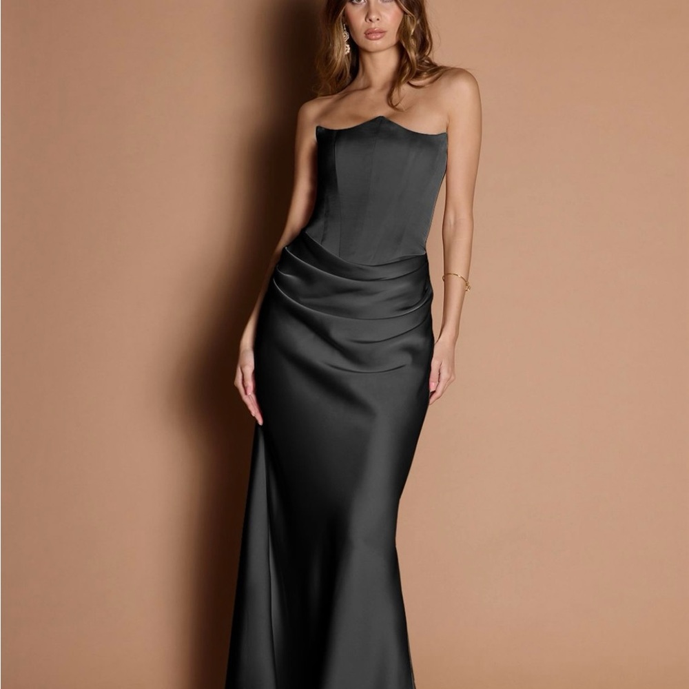 Debby black maxi dress